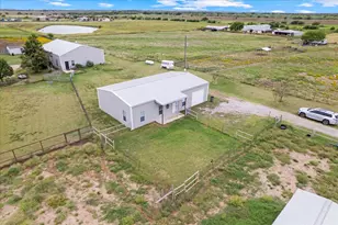 3300 Airport Rd, Tioga, TX 76271 - Photo 32