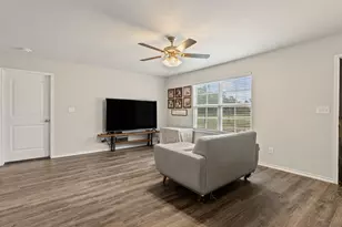 396 Wild Hill Oak Dr, Springtown, TX 76082 - Photo 6