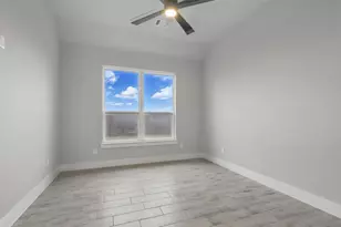 116 Mikasi, Godley, TX 76044 - Photo 6