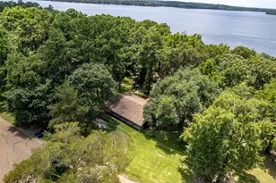 20578 Shore Breeze Dr, Chandler, TX 75758 - Photo 16