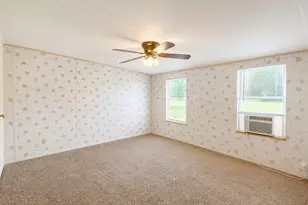 398 Avenue D, Point, TX 75472 - Photo 6