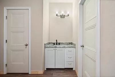 2877 Conveyor Drive #B, Burleson, TX 76028 - Photo 14