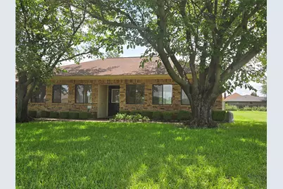 205 River North Boulevard #C, Stephenville, TX 76401 - Photo 1