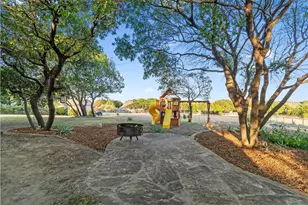 408 Sandridge Dr, Weatherford, TX 76085 - Photo 32