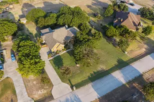 408 Sandridge Dr, Weatherford, TX 76085 - Photo 38