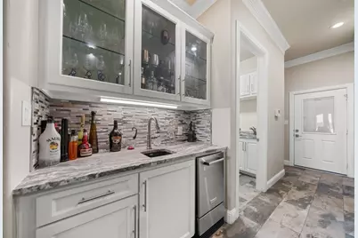 7004 Stone Bluff Court, Granbury, TX 76048 - Photo 20