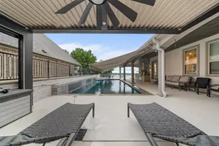 7004 Stone Bluff Ct, Granbury, TX 76048 - Photo 32