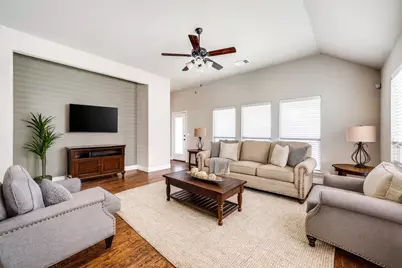 817 Lighthouse Lane, Savannah, TX 76227 - Photo 4