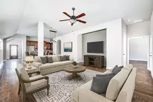 817 Lighthouse Ln, Savannah, TX 76227 - Photo 6