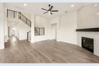 201 Claywood Drive, Glenn Heights, TX 75154 - Photo 10