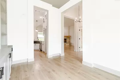 11332 County Road 418, Grandview, TX 76050 - Photo 14
