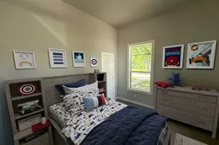 320 W 6th St, Bonham, TX 75418 - Photo 22