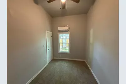 320 W 6th Street, Bonham, TX 75418 - Photo 28