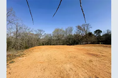 110 Elmwood Court, Palestine, TX 75801 - Photo 16