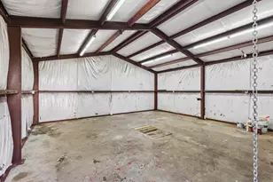 1414 N Binkley St, Sherman, TX 75092 - Photo 26