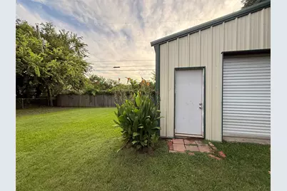 1414 N Binkley Street, Sherman, TX 75092 - Photo 18