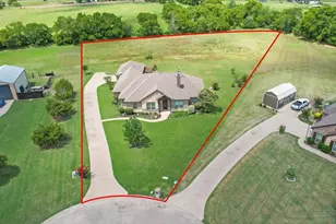 2741 Laurel Oaks, Royse City, TX 75189 - Photo 2