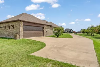 2741 Laurel Oaks, Royse City, TX 75189 - Photo 4