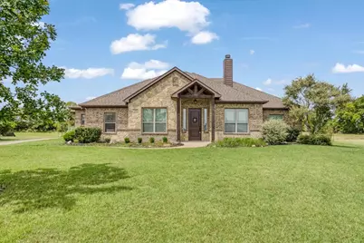 2741 Laurel Oaks, Royse City, TX 75189 - Photo 1