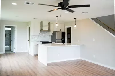 705 S 15th Street, Waco, TX 76706 - Photo 2