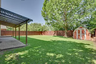 5008 Redwater Dr, Arlington, TX 76018 - Photo 16