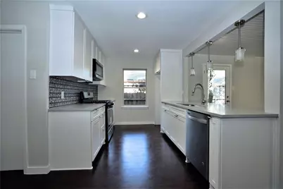 2435 Hillsboro Avenue, Dallas, TX 75228 - Photo 8