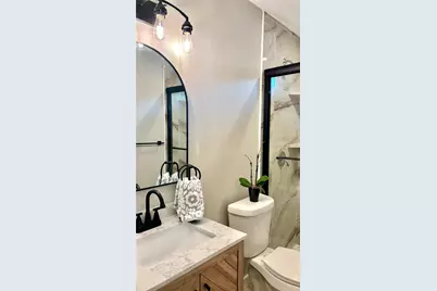 4603 Junius Street #8, Dallas, TX 75246 - Photo 8