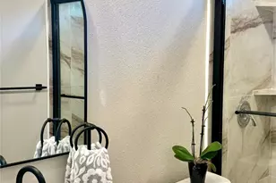 4603 Junius St, Dallas, TX 75246 - Photo 8