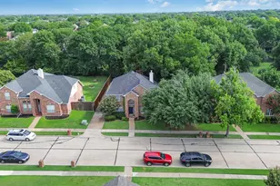 8713 Lakeside Dr, Rowlett, TX 75088 - Photo 32