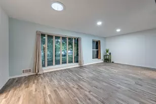 8327 Coolgreene Dr, Dallas, TX 75228 - Photo 4