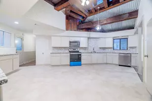 598 Stagecoach Trail, Denison, TX 75021 - Photo 2