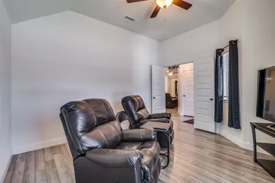 337 Forage Drive, Lavon, TX 75166 - Photo 4