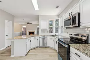 400 Black Rock Ct, Irving, TX 75063 - Photo 12
