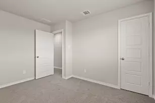 9229 Union Pacific Dr, Fort Worth, TX 76036 - Photo 12