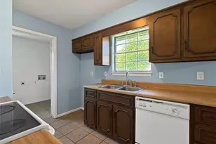 545 NE 21st Street NE, Paris, TX 75460 - Photo 6