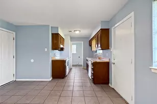 545 NE 21st Street NE, Paris, TX 75460 - Photo 14