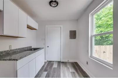 1236 E Powell Avenue, Fort Worth, TX 76104 - Photo 10