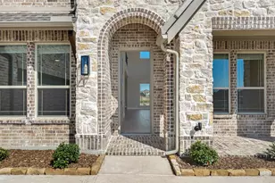 1018 Silver Sage Dr, Justin, TX 76247 - Photo 4