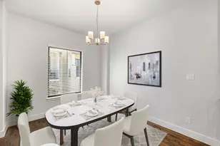 8222 Milroy Ln, Dallas, TX 75231 - Photo 14