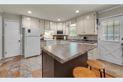 145 Darden Drive, Robinson, TX 76706 - Photo 6