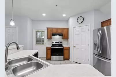 102 Royal Crest Court, Red Oak, TX 75154 - Photo 8