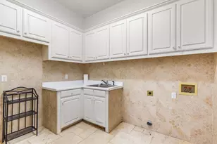 18016 Rock Branch Dr, Dallas, TX 75287 - Photo 26