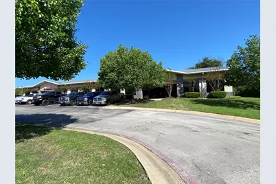 114 Jordan Plaza Boulevard #302, Tyler, TX 75704 - Photo 10