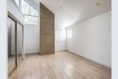 2635 McCart Avenue, Fort Worth, TX 76110 - Photo 18