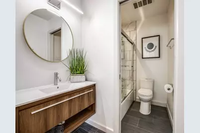 2635 McCart Avenue, Fort Worth, TX 76110 - Photo 20