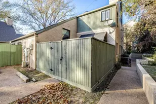 2635 McCart Ave, Fort Worth, TX 76110 - Photo 22