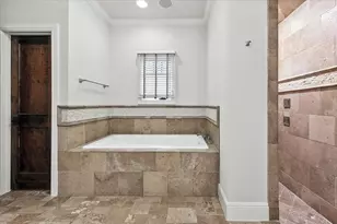 3328 W 4th St, Fort Worth, TX 76107 - Photo 24