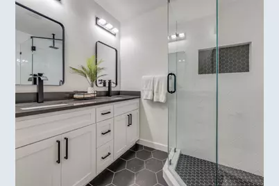 8312 Bocowood Drive, Dallas, TX 75228 - Photo 16