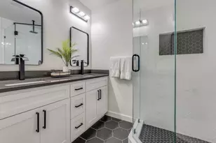 8312 Bocowood Dr, Dallas, TX 75228 - Photo 16