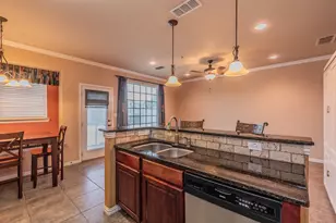 260 Corinna Ct, Hurst, TX 76053 - Photo 6